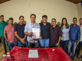 Prefeito de Araripina assina ordem de serviço para construção de um PSF na Serra da Torre