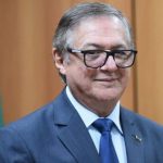 MEC apoiará militarização de escolas municipais