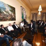 Rodrigo Maia se reúne com governador e deputados de Pernambuco