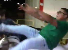 Autoridades de Parnamirim tentam identificar vândalos que promoveram baderna em praça pública; veja vídeo