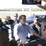 ‘Caso resolvido’, diz Bolsonaro sobre caminhoneiros