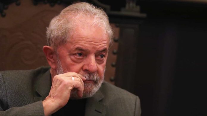 PF indicia Lula sob suspeita de propina de R$ 4 milhões da Odebrecht