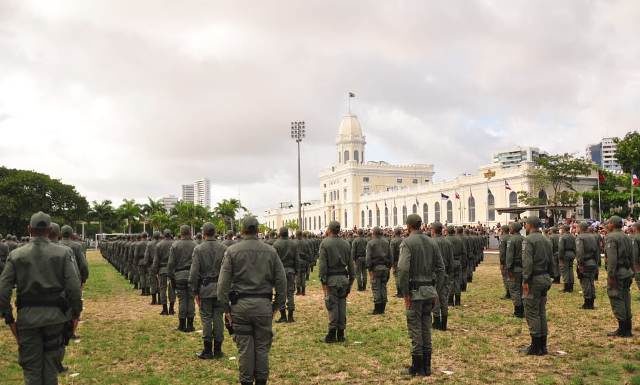 Edital da PMPE é publicado com 2.700 vagas para Soldado e Oficial!