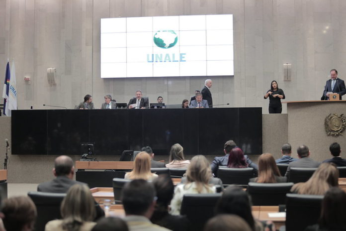 c6480c3f-dff3-42fd-a78b-738621a6dbf9