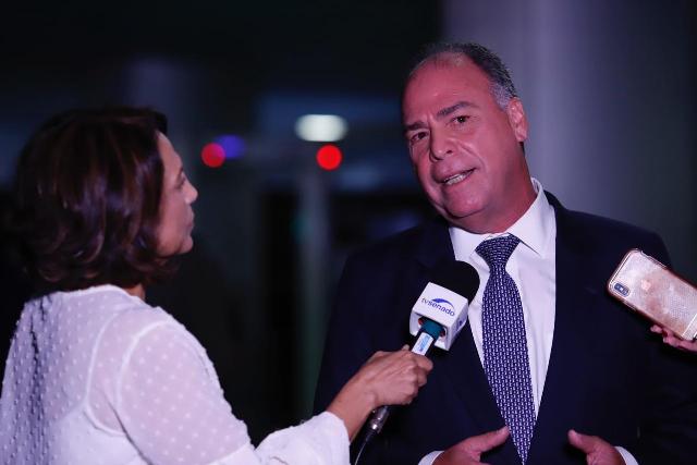 f309d0c8-e4a4-41ad-98e1-9847ba5a7ca9