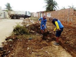 Programa Cidade Limpa: Prefeitura realiza mutirão de limpeza no Distrito de Vermelhos
