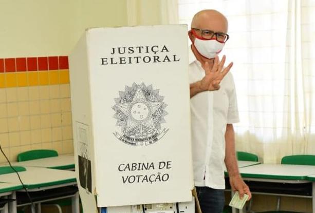 d09edc72-cb0e-41ce-a03d-2757a43ecfe9