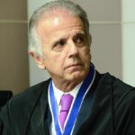 Bolsonaro chama ministro do TCU para compor o governo: “sou apaixonado por você”