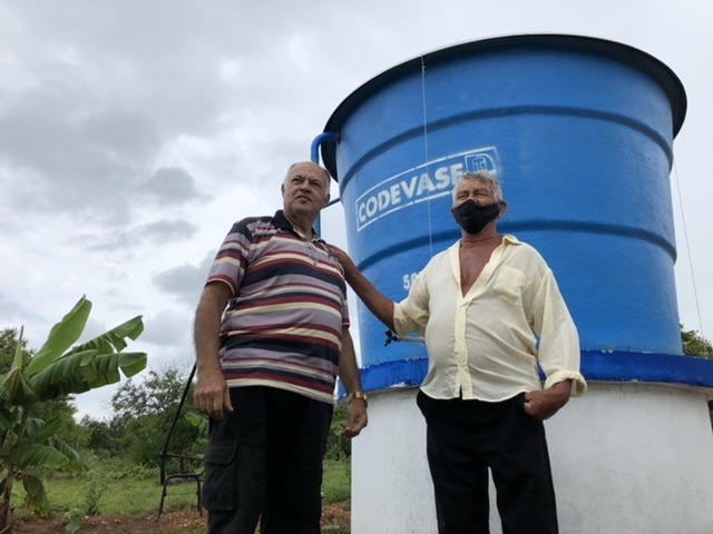 B5C3FF04-CBF9-40B3-88A3-DE014F8B0BB6