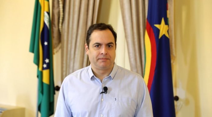 Governador de Pernambuco define comissão de transição