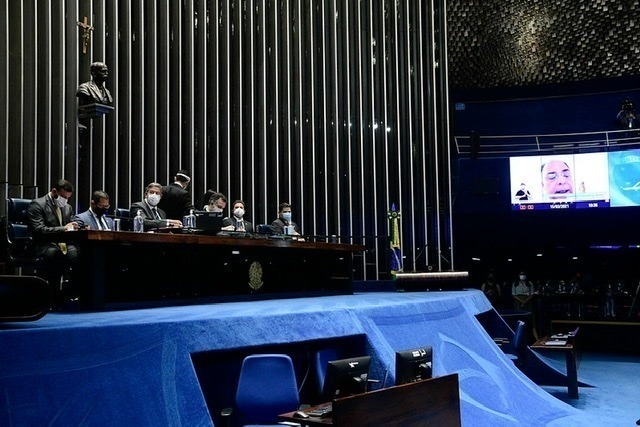 7362D060-770E-47B4-B4E2-D6F13768D1D4