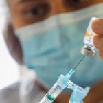 Fim da emergência da Covid no país altera regras para vacinas e medicamentos; veja o que muda