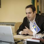 Paulo Câmara articula concessão de auxílio mensal às crianças e adolescentes que perderam os pais ou responsáveis vítimas da Covid-19 no Estado