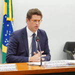 Ricardo Salles pede a Bolsonaro demissão do Ministério do Meio Ambiente