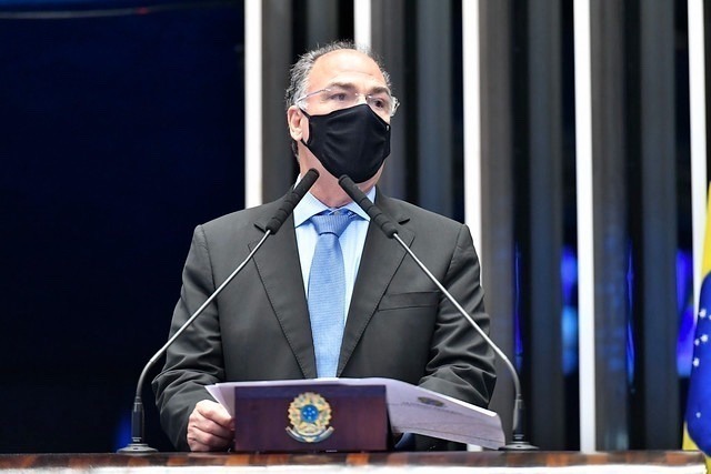 BC40E5D0-F593-4BC3-9BCE-FBDE0676D3B6