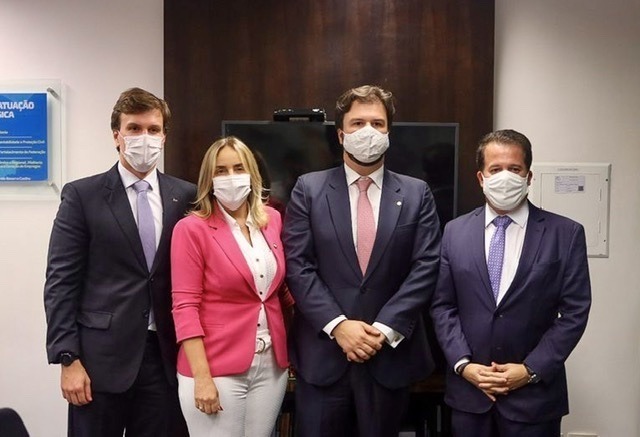 0A9A9BE2-A722-4CC4-B0F5-482B77DC85FD