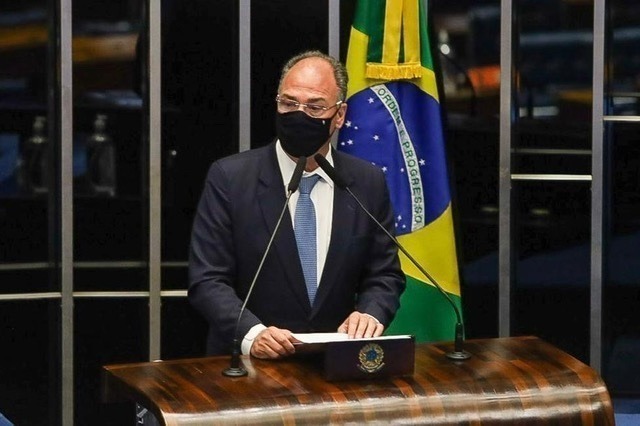 CF9C360D-9380-49FF-86DB-2FF87BBF1FA5