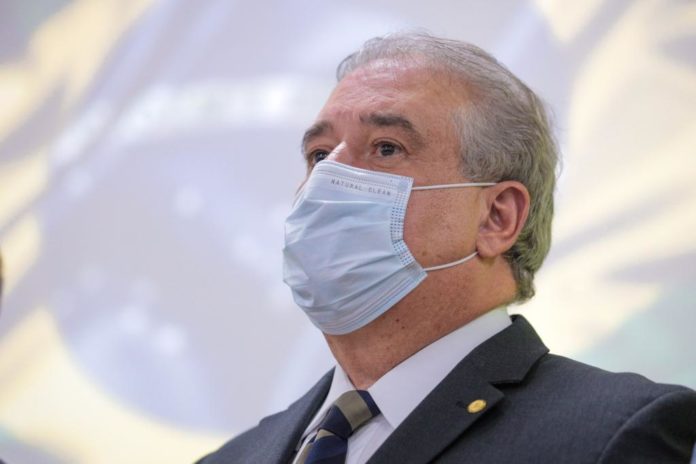 Augusto Coutinho - Leo Malafaia