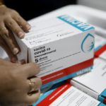Pernambuco recebe nova remessa de vacinas contra a Covid-19 da Astrazeneca