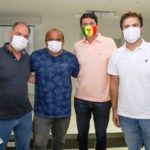 Prefeito em exercício, Simão Durando demonstra força e unidade com senador FBC e Fernando Filho
