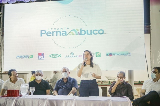 4B8EDD2C-AAE9-433B-91B7-F641F5D70241