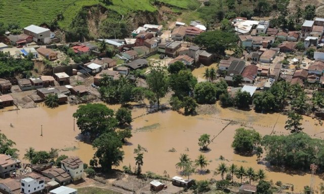 bahia-chuva-chuvas-estradas-alagadas-desabrigados