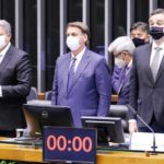 No Congresso, Bolsonaro ataca Lula, acena ao Nordeste e diz respeitar harmonia entre os Poderes