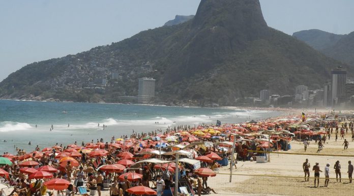 Feriados de 2023 vão movimentar R$ 74,3 bilhões no turismo