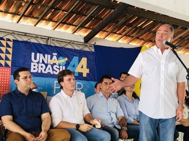 6C12CD85-8C57-4783-8566-E318ECC6333C