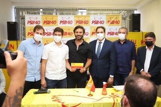 C5672E87-0062-4CDB-AB4B-5CAF80A16813