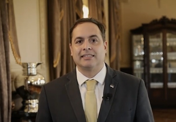 AE001E29-B170-4474-9AE4-07930F19A4EB