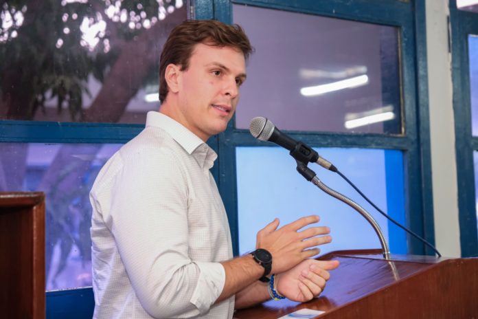 Miguel defende amplo programa de investimentos