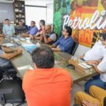Em café com bancada de vereadores, Simão Durando reforça importância da união de poderes