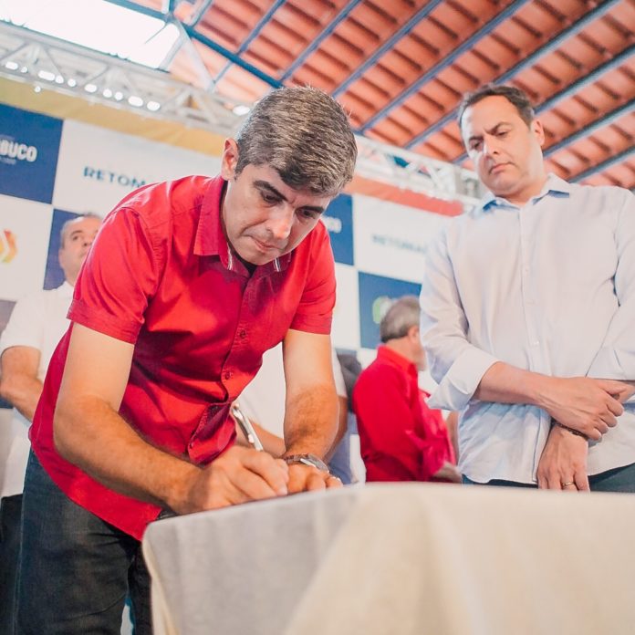 Secretário executivo Altair Correia