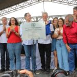 Ao lado de Vilmar Cappellaro, Paulo Câmara inaugura trecho da Estrada da Uva e do Vinho e formaliza repasse de recursos de quase R$ 5 milhões para Lagoa Grande