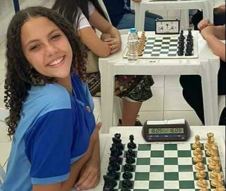 Estudante de Petrolina é bicampeã estadual de xadrez e garante vaga nos Jogos Nacionais