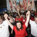 Marília Arraes, Sebastião Oliveira e André de Paula iniciam campanha na Roda de Fogo, comunidade no Recife