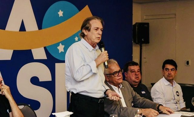 Bivar cumpre agenda em Caruaru e Toritama neste final de semana
