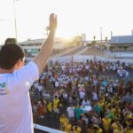 Fé e gratidão: prefeito Simão Durando participa da Marcha da Família para Jesus em Petrolina