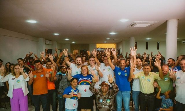 Miguel Coelho consolida apoios em Pesqueira e Buíque e campanha segue em crescimento no Agreste