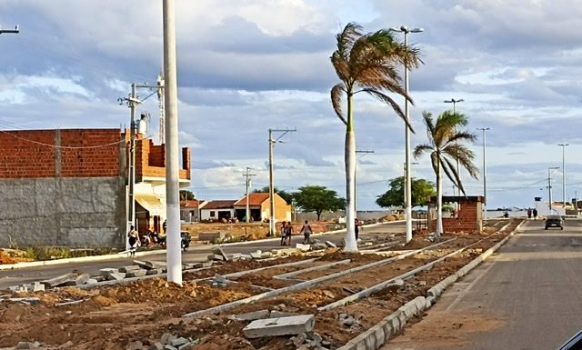 Abaré-BA: Prefeitura investe na construção de mais quatro novas Praças Públicas na sede do município