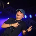João Gomes realiza show em São Paulo na noite de seu aniversário e celebra certificações