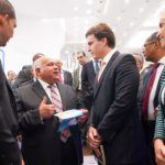 Miguel Coelho firma compromisso com valores cristãos em “Carta ao povo de Deus de Pernambuco”