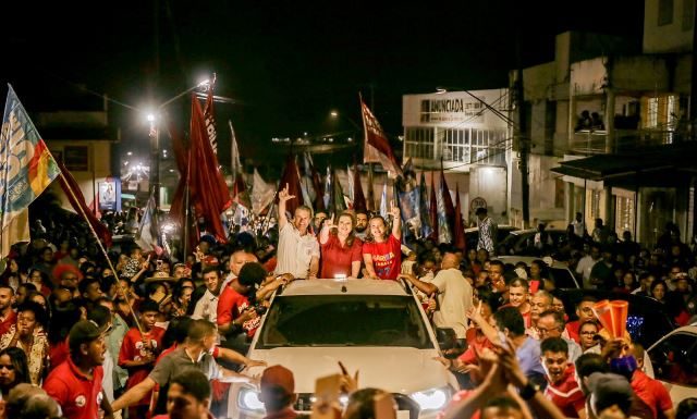 “Eles vêm com ódio, raiva e mentira, mas vamos seguir firmes por amor a Pernambuco”, afirma Marília Arraes em Sirinhaém