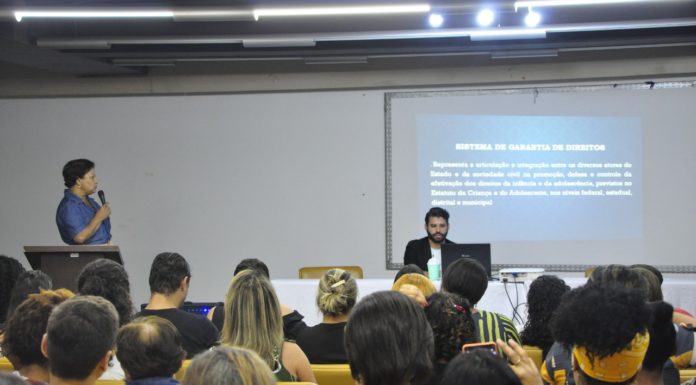 Jornada de Desenvolvimento Infantil reúne cerca de 400 profissionais municipais para discutir a Política da Criança e Juventude