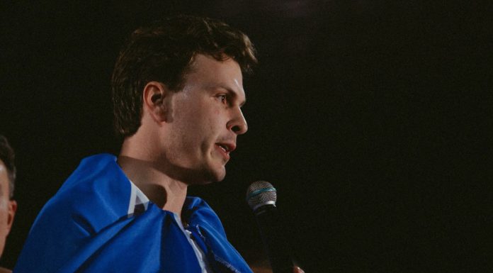 Miguel Coelho critica malabarismo tributário do governo do estado: “não adianta reduzir IPVA e aumentar o ICMS”