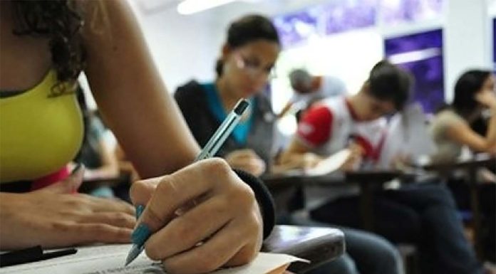 Qual hora fecham os portões? O que não pode levar ao local de prova? Veja regras para o dia do Enem