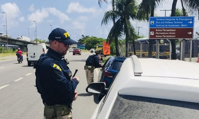 PRF divulga balanço da Operação Natal em Pernambuco