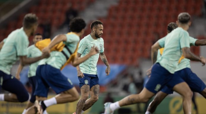 Seleção Brasileira encerra preparação para oitavas de final