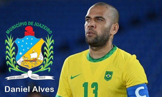 Prefeitura de Juazeiro comemora braçadeira de capitão da Seleção Brasileira ao juazeirense Daniel Alves